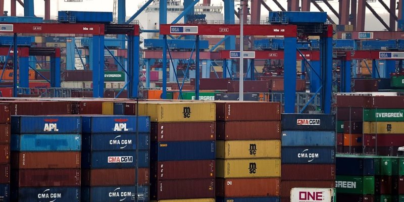 La UE retrasa los aranceles de represalia a EE.UU. hasta mediados de abril
