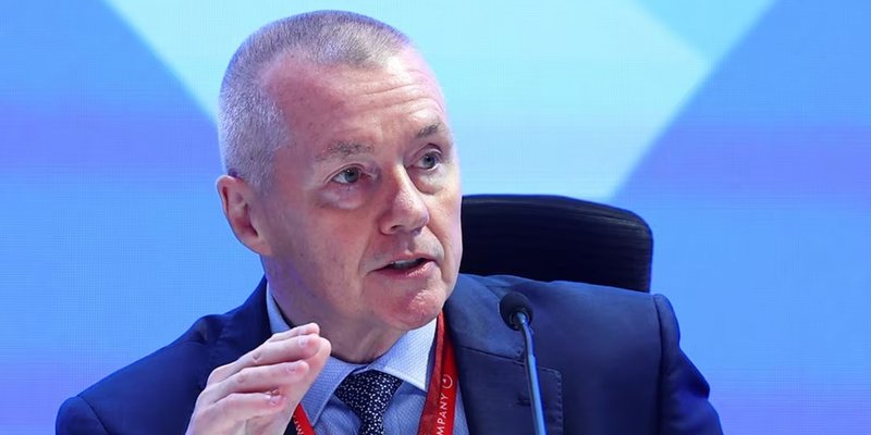 Las barreras comerciales y los retrasos aéreos desafían a las aerolíneas mundiales