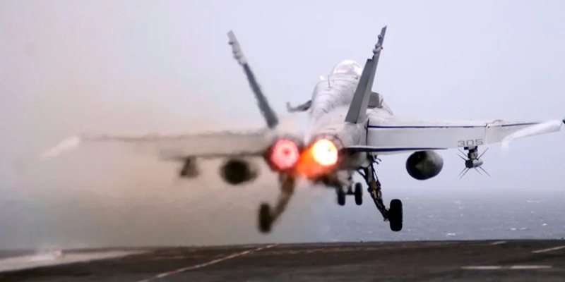 Los ataques militares de Trump y la crisis de suministros en el Mar Rojo