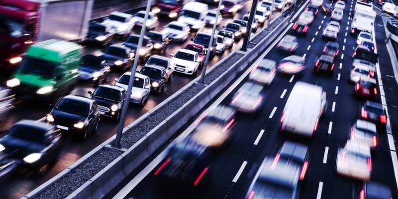 La congestión urbana y el reto del transporte de carga: soluciones para una movilidad eficiente
